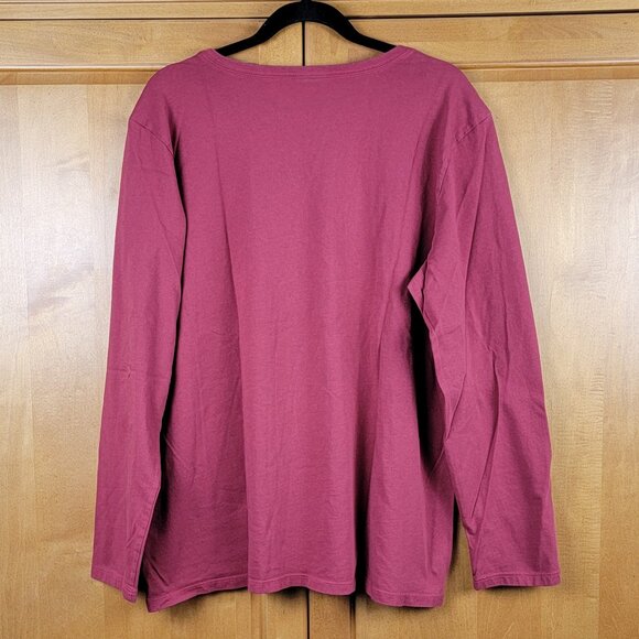 Life Is Good Maroon V-Neck Crusher Holiday Tree Peace on Earth Tee - XXL - Picture 3 of 6